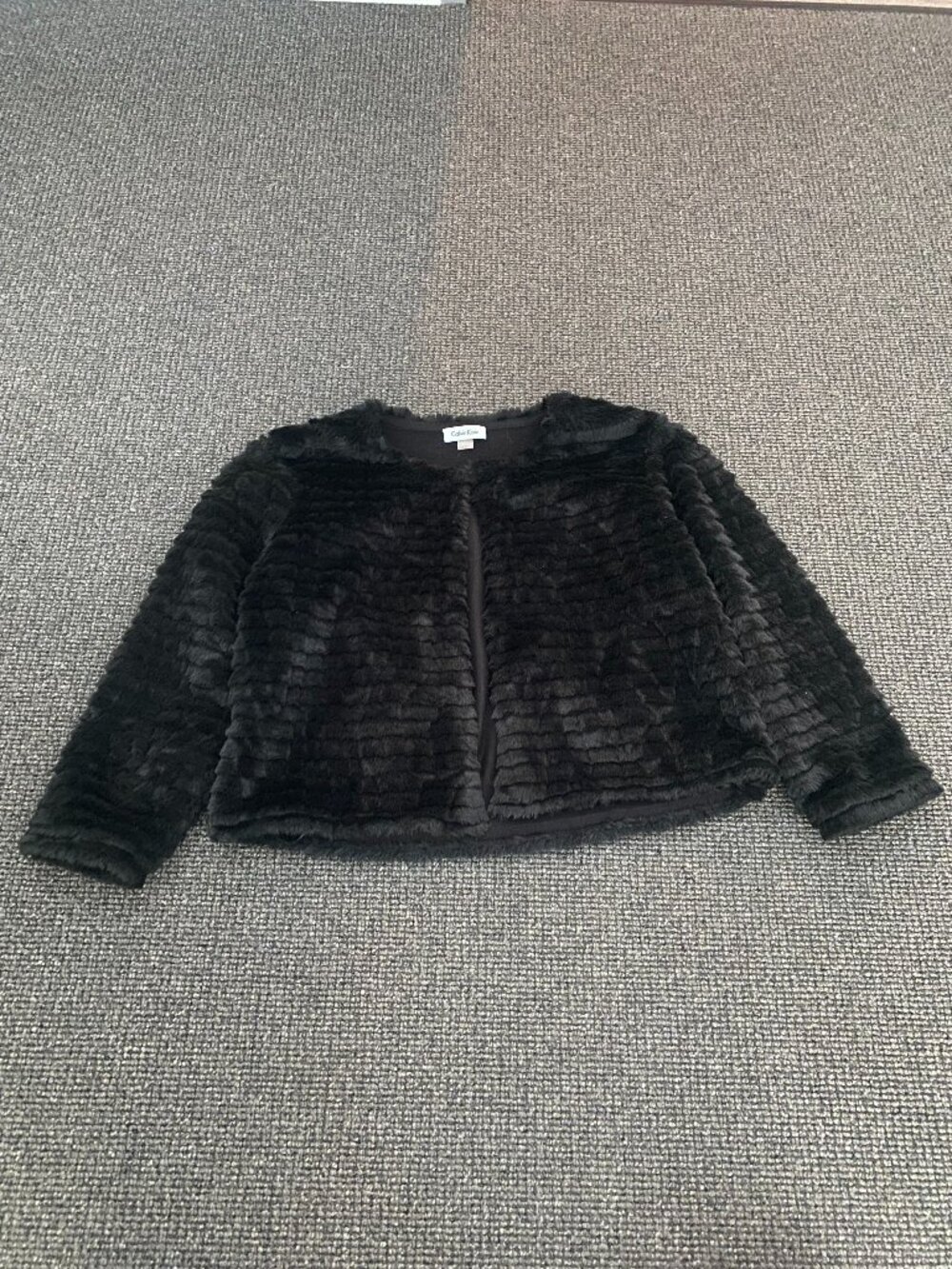 Calvin Klein Short Soft Black Faux Fur Jacket / Womens Size L (21" Across)